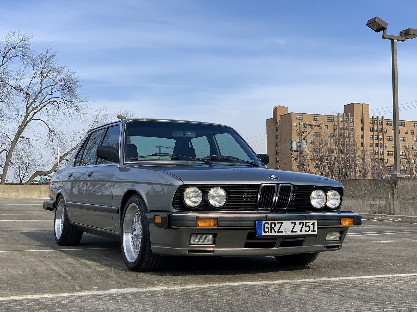 1987 BMW 535is