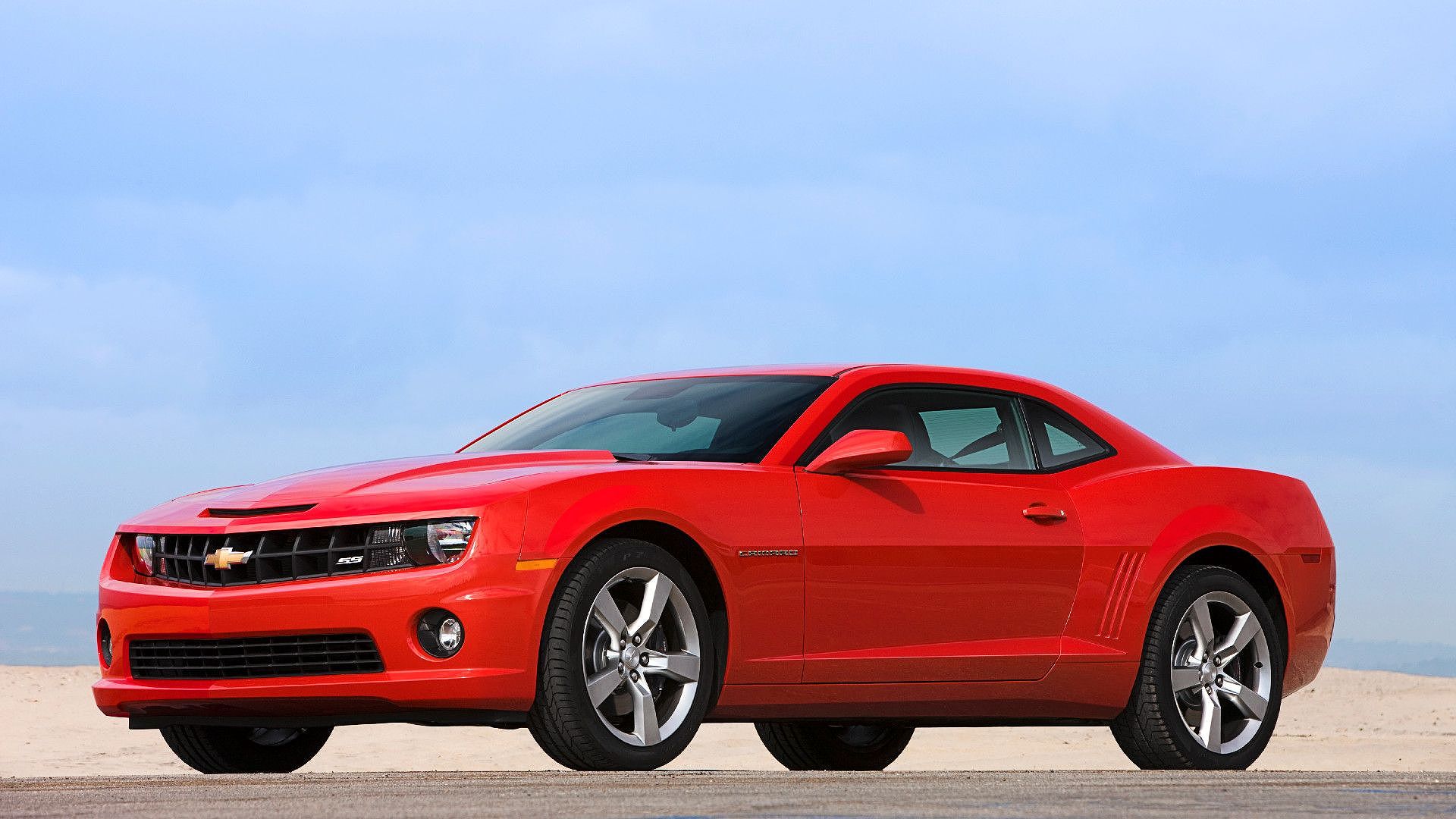 2012 Chevrolet Camaro SS Coupe action shot